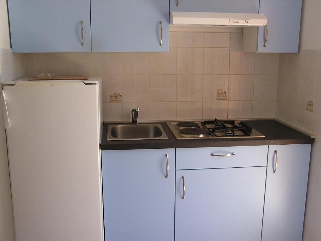 Apartman Justinic ชิโล ภายนอก รูปภาพ